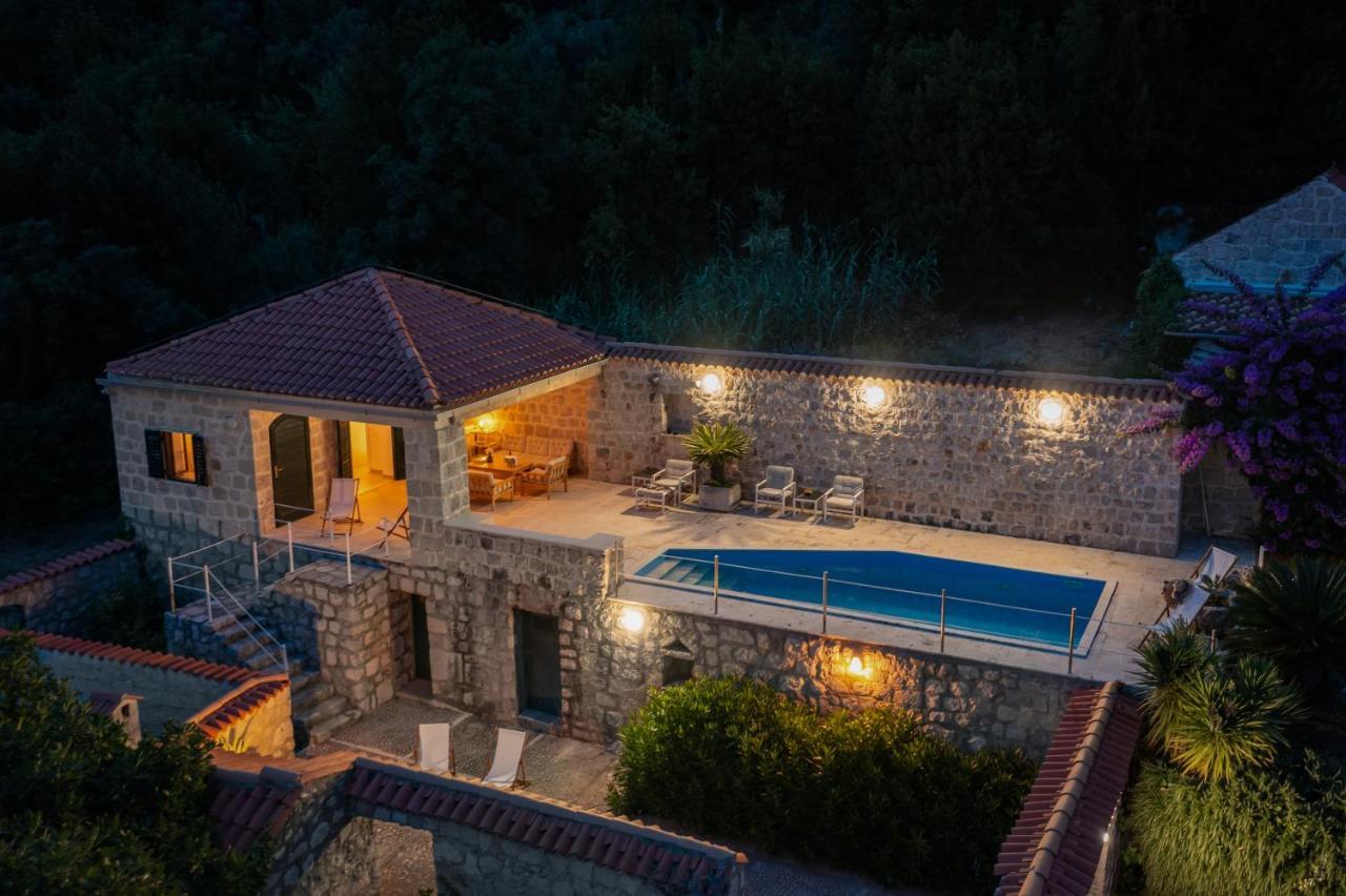 Villa Schola Brsečine Екстериор снимка